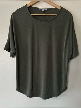 Green Envelope olive green Scoop Neck Top